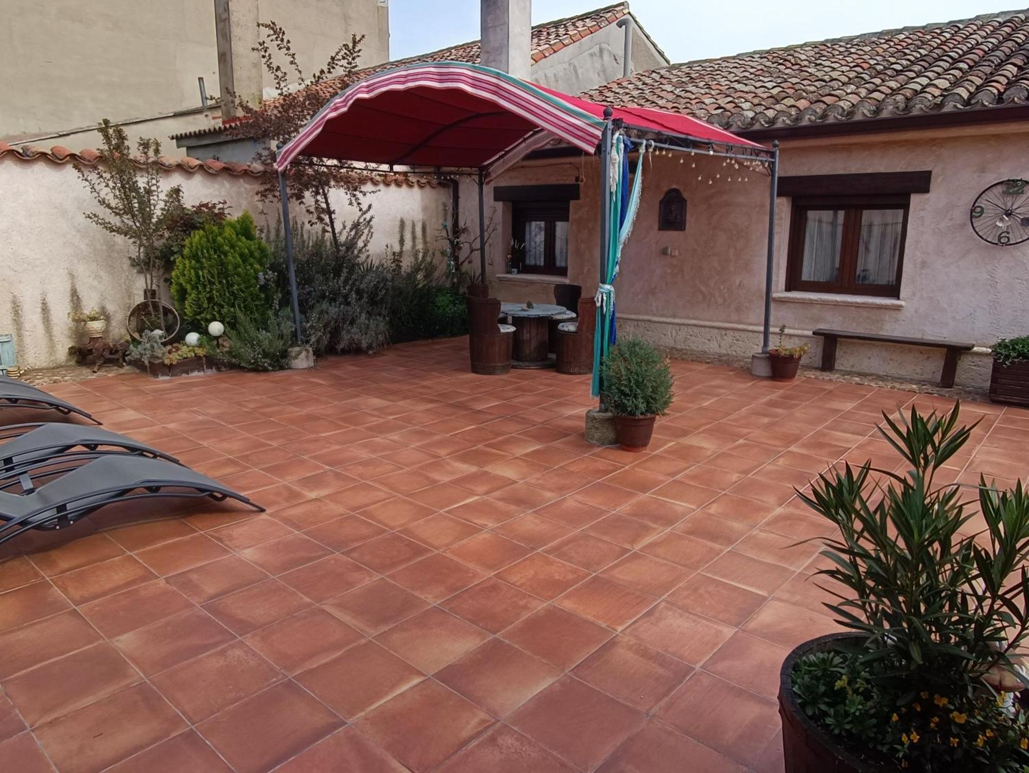 Pinar De Las Cabanuelas Villanueva de Duero Екстериор снимка