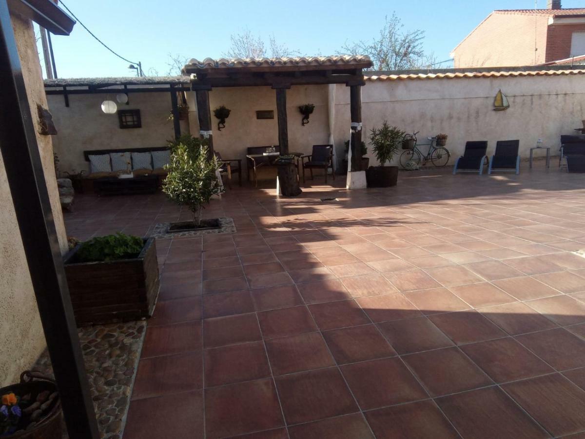 Pinar De Las Cabanuelas Villanueva de Duero Екстериор снимка
